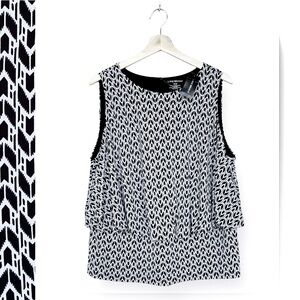 Lane Bryant Blouse Sleeveless Round Neck Black/White Stretch Lining Pullover